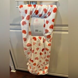 Primrose Cottage White with Red Hearts Valentine’s Throw Blanket